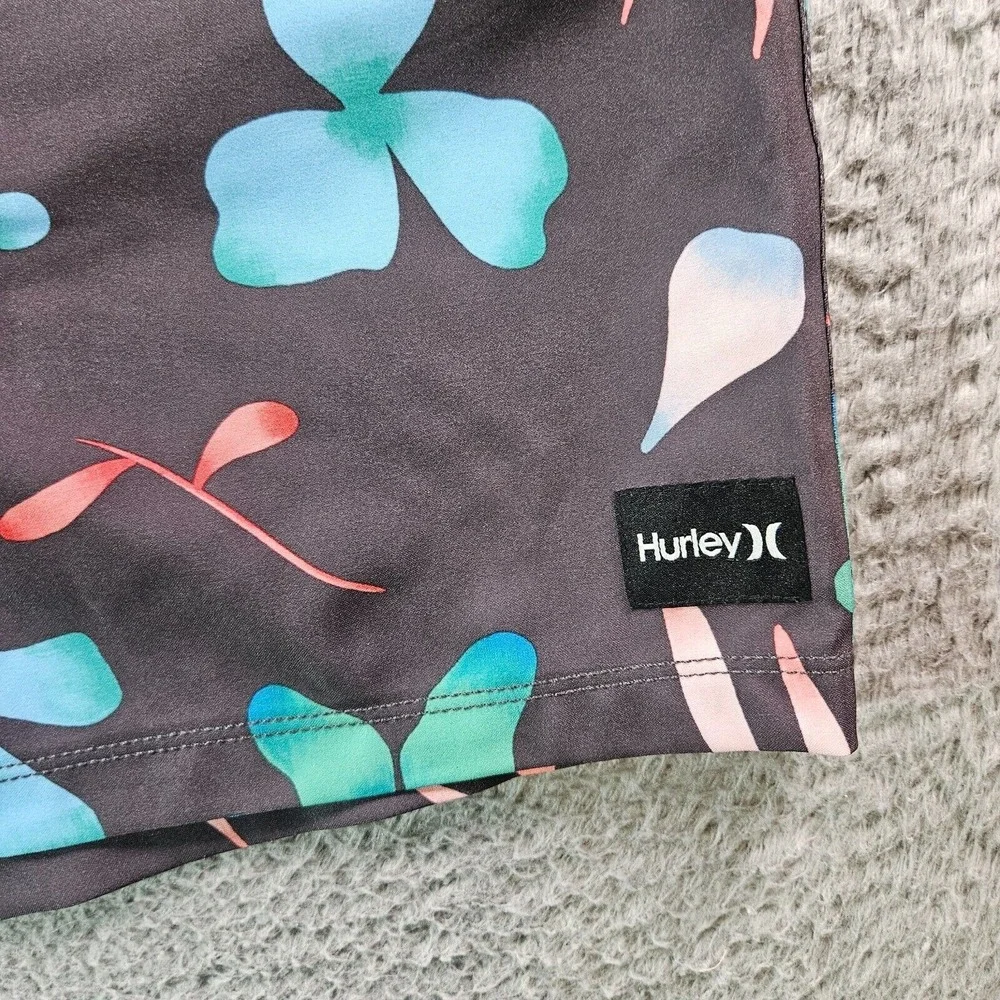 NWT Hurley Board Shorts Swim Trunks Men XXL No Liner Floral Leaf Print Gray‎